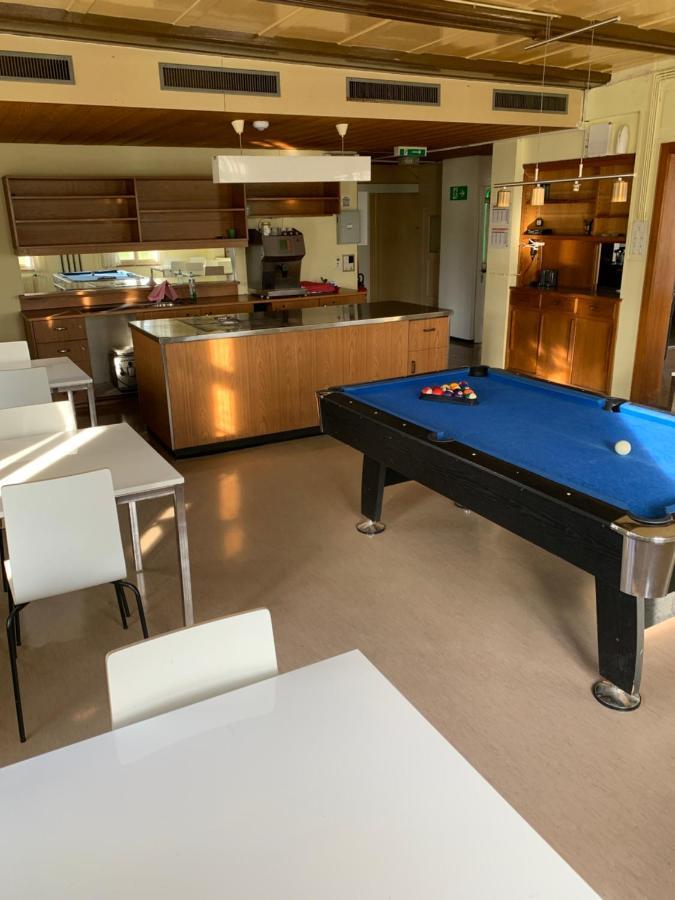 Hotel Schonbrunnen Munchenbuchsee Экстерьер фото